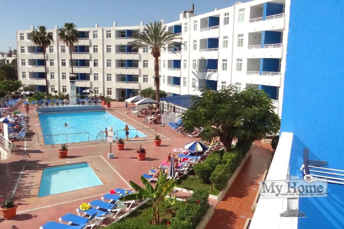 082562 Fanstastic two bedroom apartment in Playa del Inglés Real