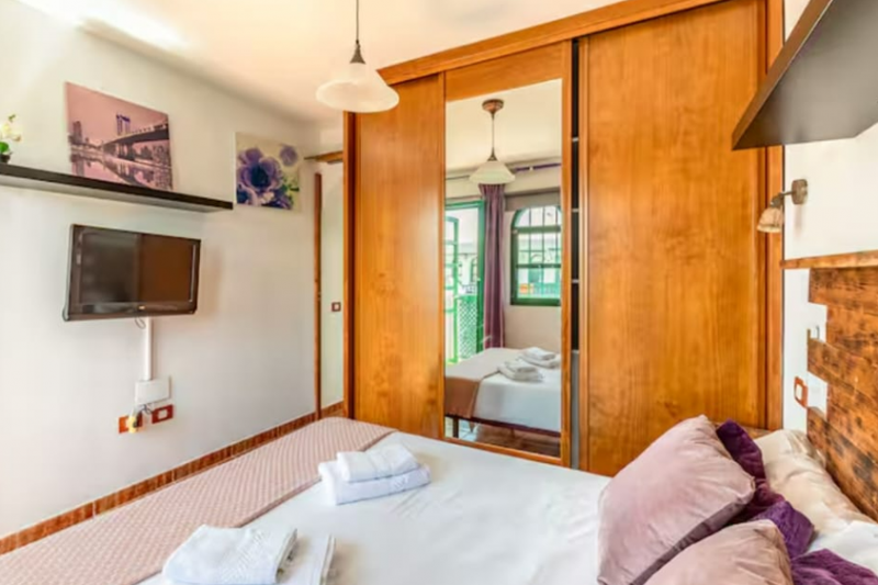 Renovated duplex style bungalow for rent in Maspalomas
